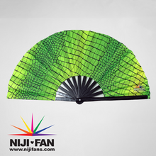 Load image into Gallery viewer, Reptile Clack Fan *Blacklight Reactive*